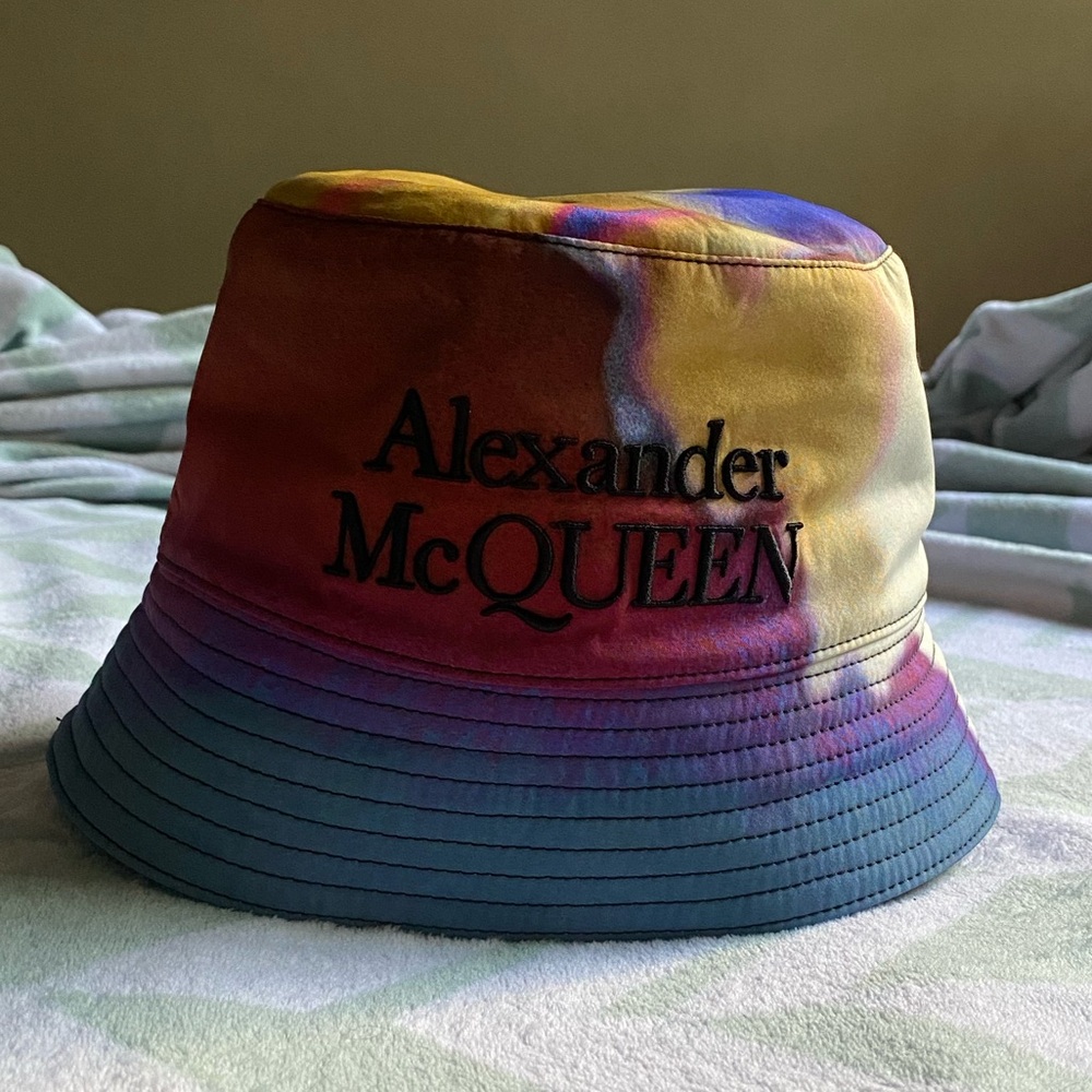 Alexander McQueen tie dye - Picture 7 of 8